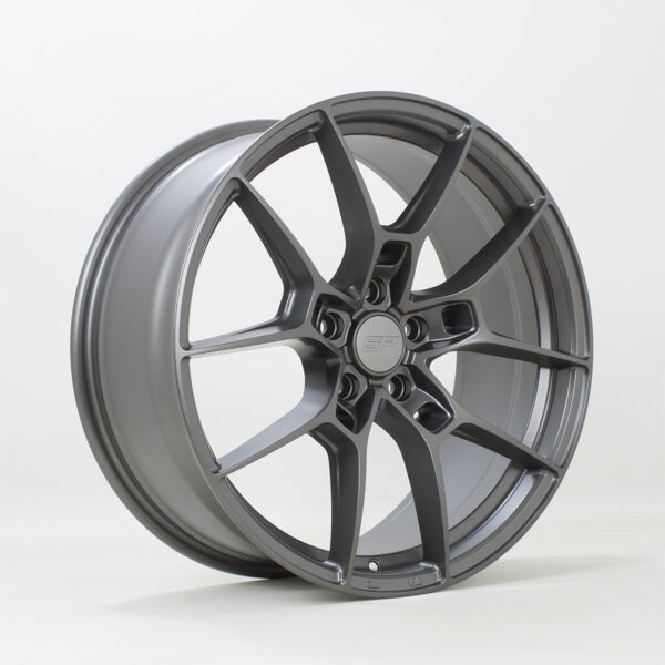 Quantum 19x8.5 ET45 FGunmetal 5112